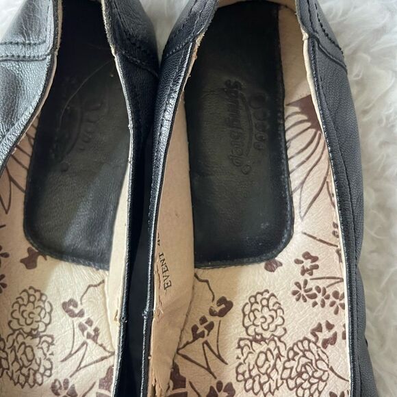 Spring Step Event leather black slip on with floral leather accent EUR 40 - Picture 6 of 12